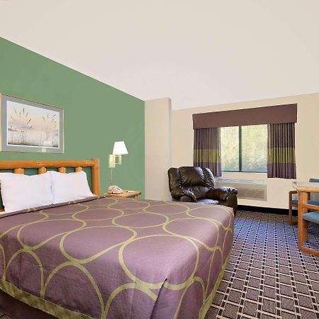 Hotel Super 8 By Wyndham Cloquet Exterior foto