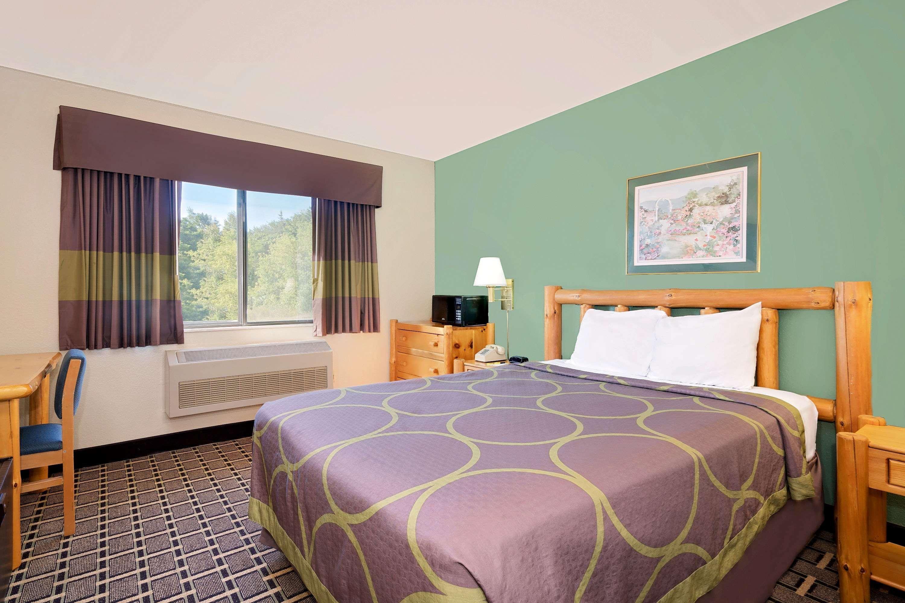 Hotel Super 8 By Wyndham Cloquet Exterior foto